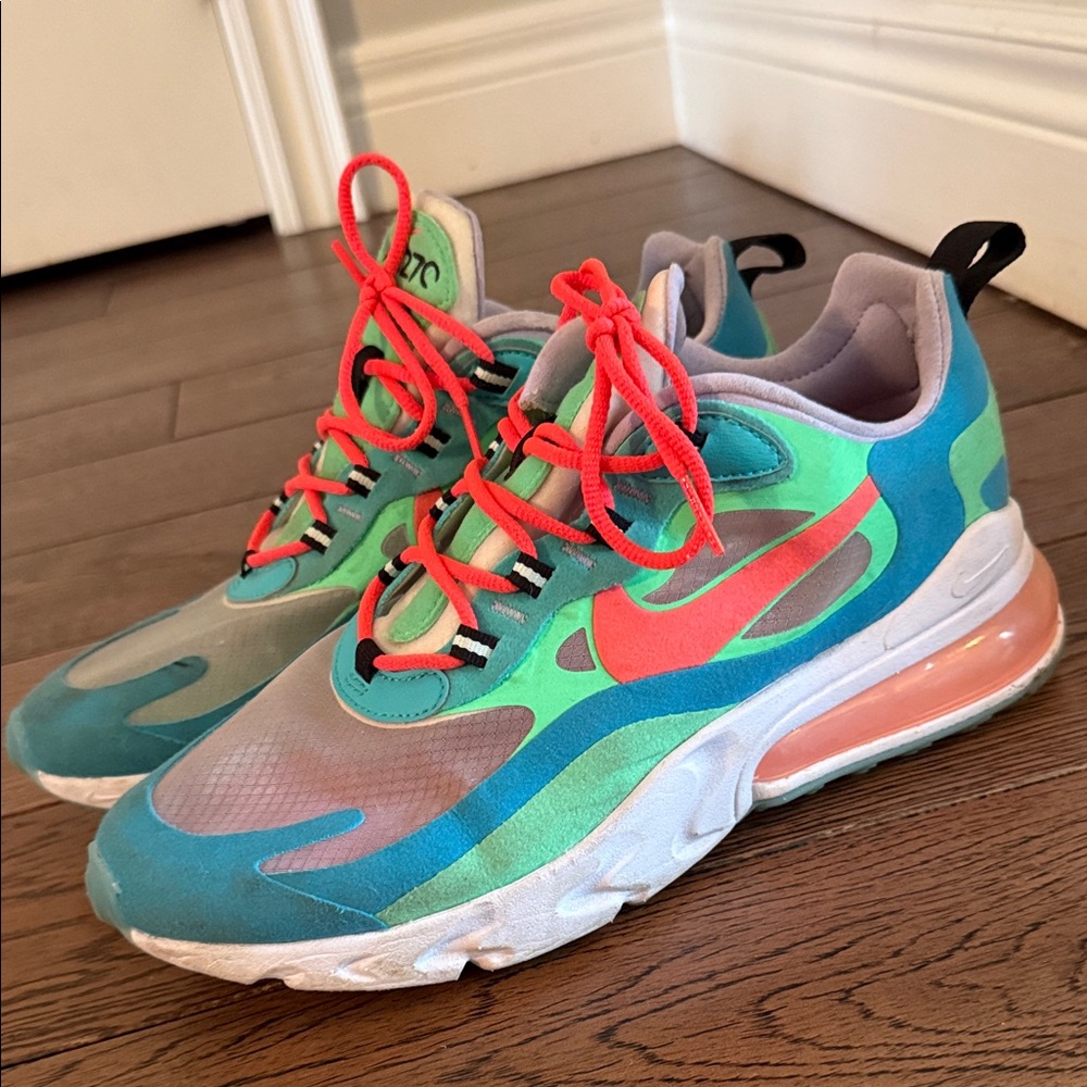 Nike Women’s Sneakers - Teal and Coral